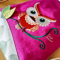 sac à dos sac à goûter maternelle fille rose broderie hiboux tissu crèche artisanal casse-bonbons enfant