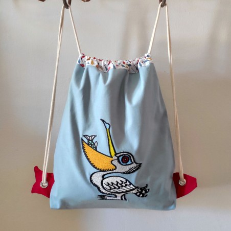 sac à goûter à dos crèche maternelle pélican broderie original pêche créateur tissus cadeau naissance sac à dos personnalisable