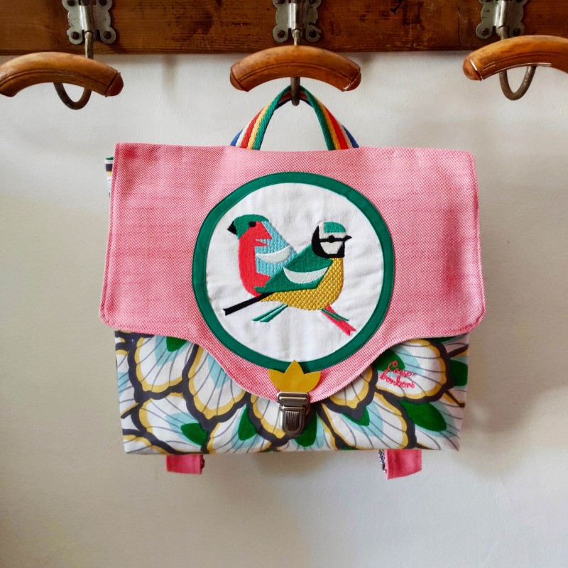 Cartable Casse-bonbons hand made maternelle école primaire broderie oiseaux poésie feuillage rose fille créateur artisanal